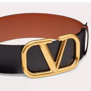 Authentic Valentino vlogo signature reversible belt in glossy calfskin 70mm